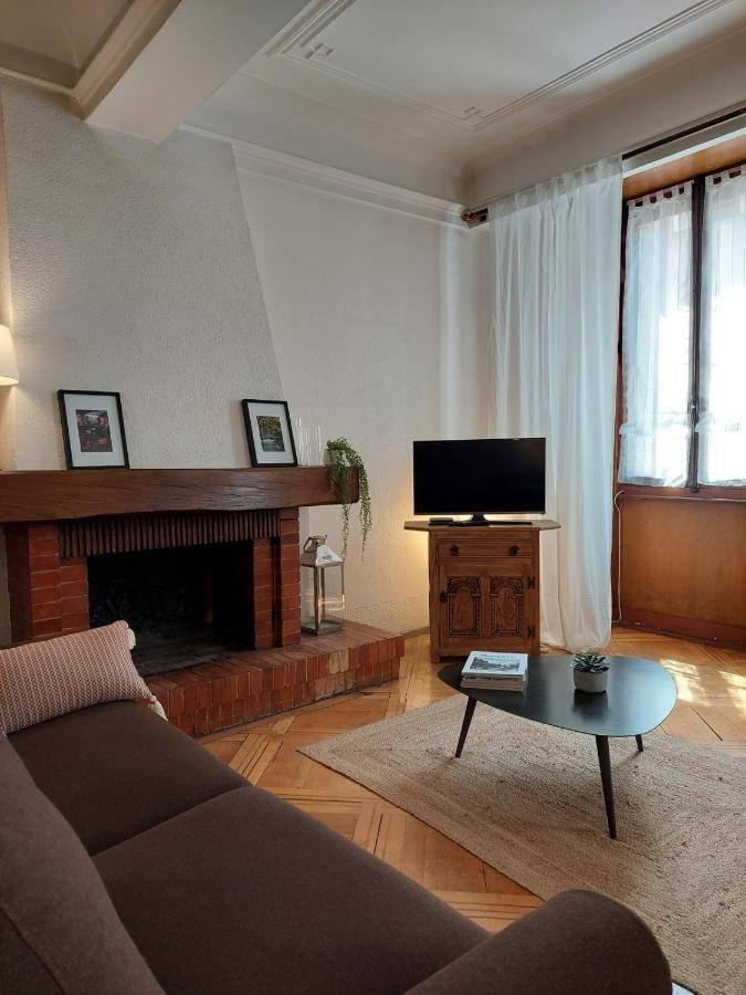 Le Vintage - Appartement En Plein Coeur De La Vieille Ville Анси Екстериор снимка