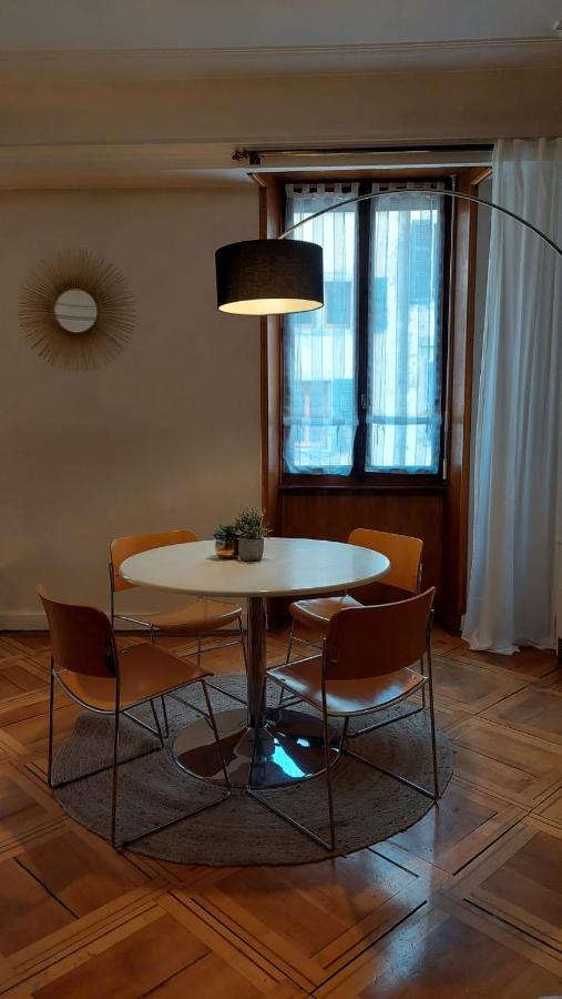 Le Vintage - Appartement En Plein Coeur De La Vieille Ville Анси Екстериор снимка